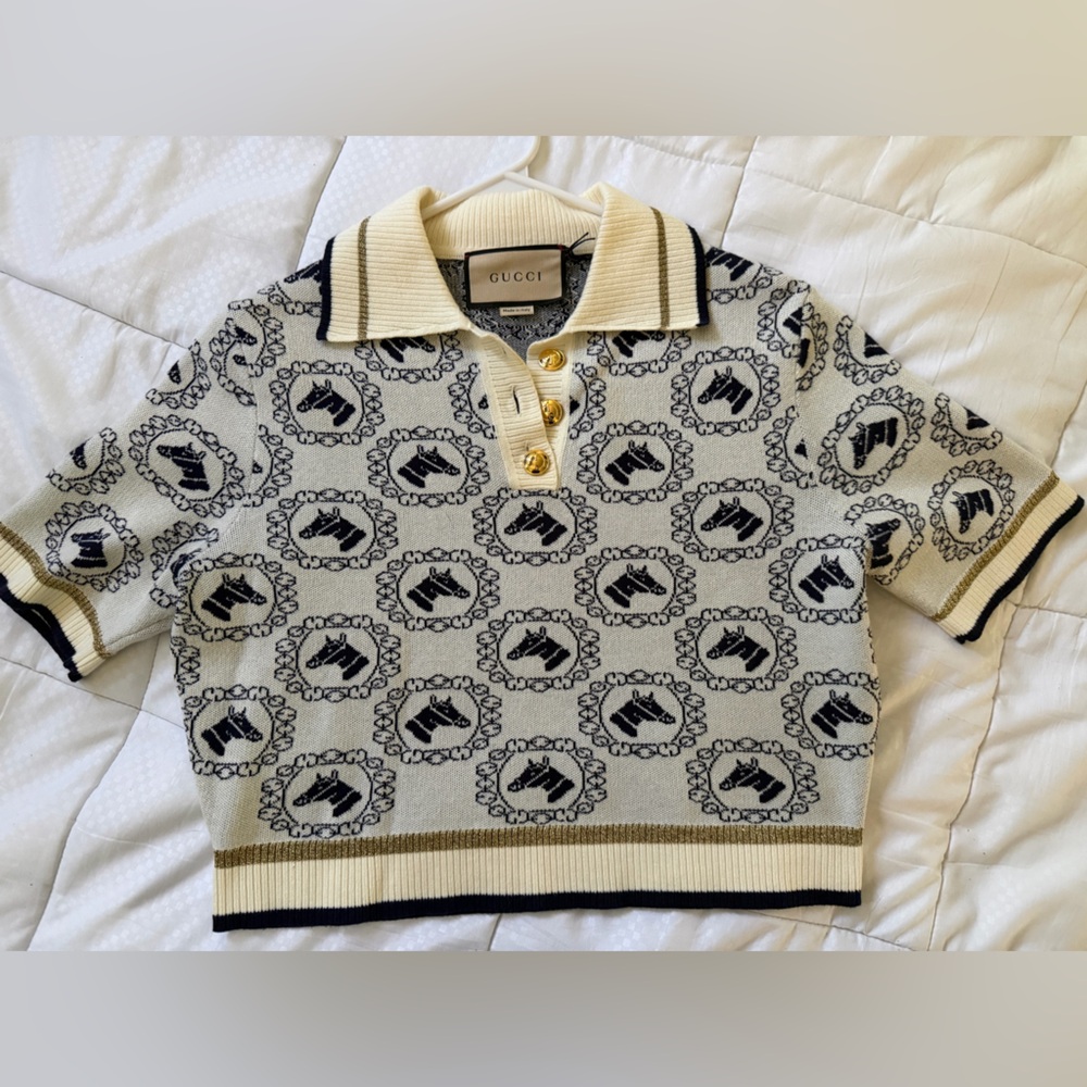 Gucci Women’s Cropped Cream Navy Polo Sweater Horse Head w/Gold Buttons and Trum - Picture 2 of 6